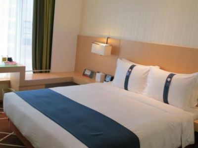 Hotel Express Kowloon East, An Ihg Hong Kong